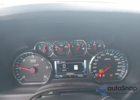 2017 Chevrolet Suburban Lt z USA, uszkodzony, nr VIN 1GNSKHKC1HR146981